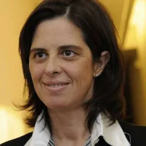 Cláudia Vendramini Reis