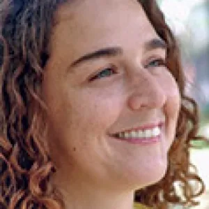 Karina Poli Lima da Cunha